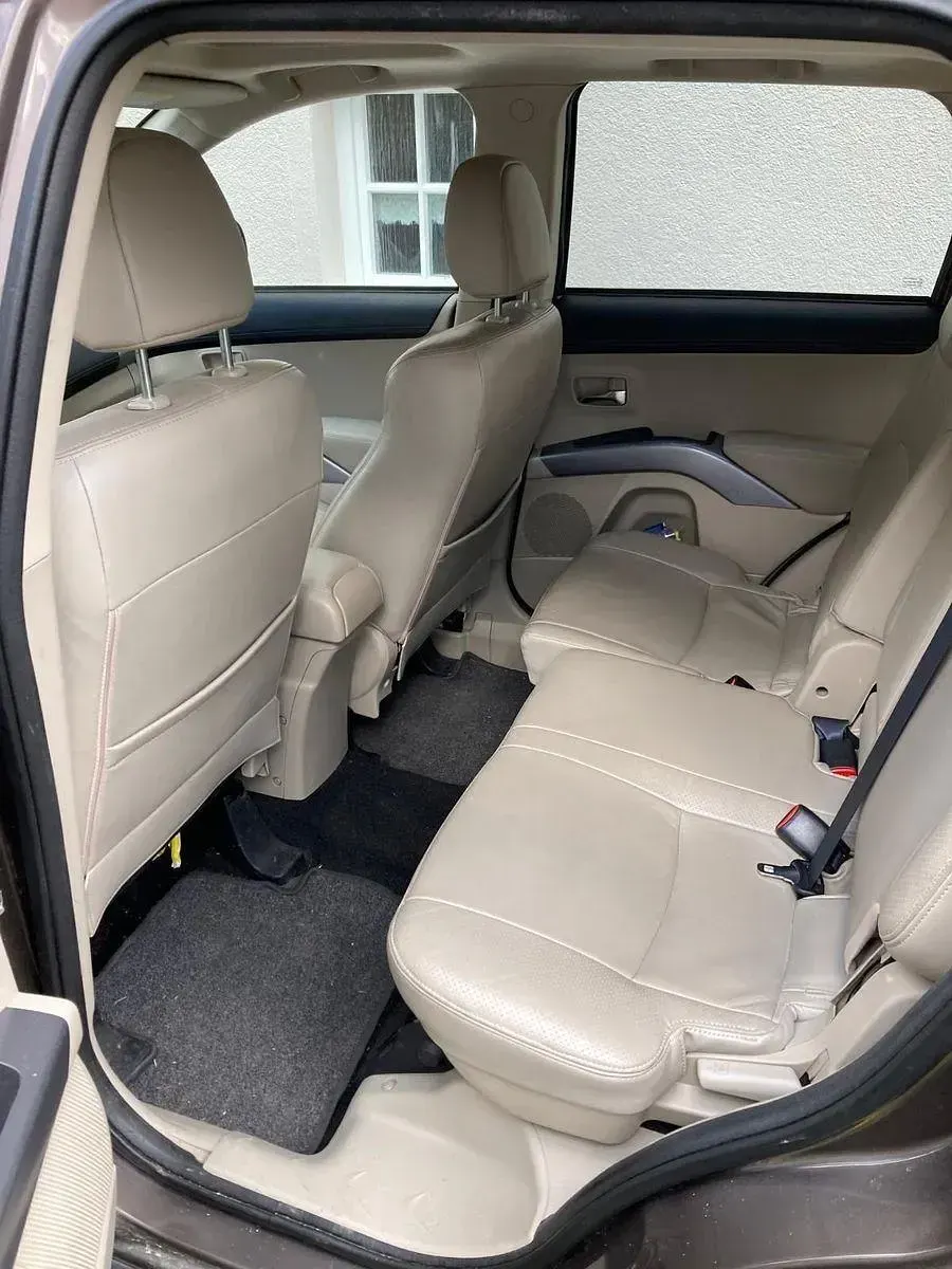 Gebraucht Mitsubishi Outlander Instyle 177 PS (130 kW) 2010 Braun SUV