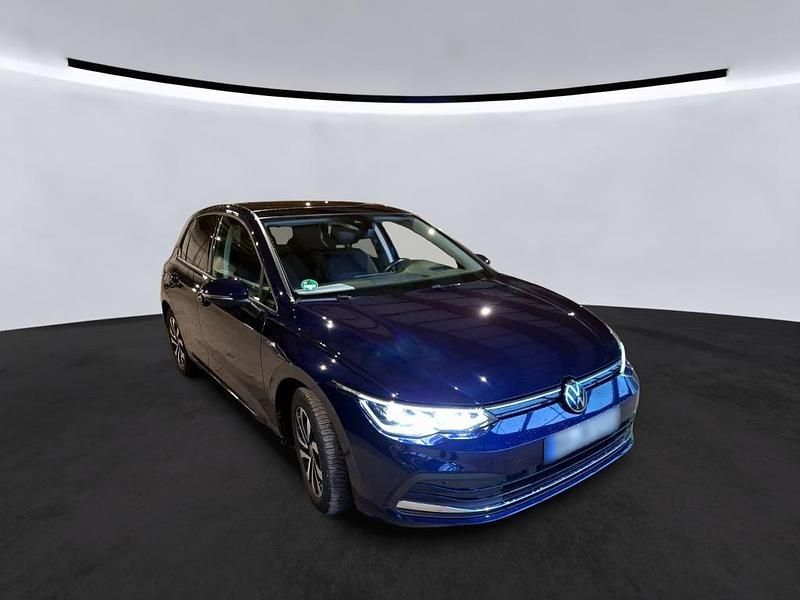 Gebraucht VW Golf VIII 150 PS (110 kW) 2023 Blau Limousine