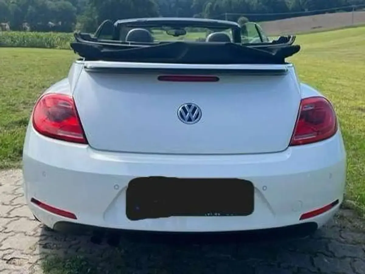 Gebraucht VW Beetle Cabriolet 150 PS (110 kW) 2016 Weiß Cabrio