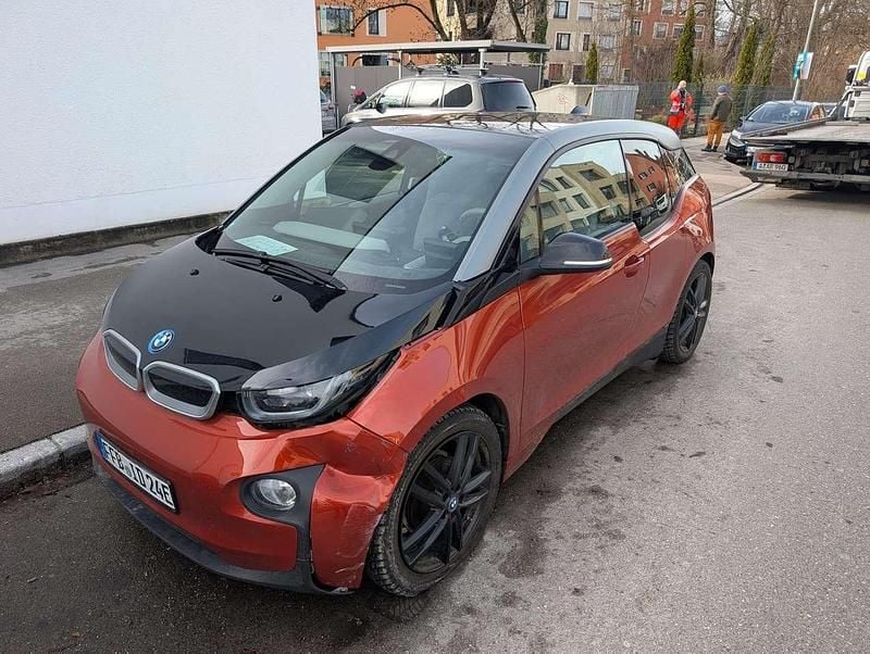 Usata BMW i3 Efficient Dynamics 170 CV (125 kW) 2015 Rosso Utilitaria