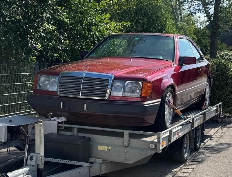 Rot Gebraucht 1988 Mercedes E230 Coupé | 6.800 € - Bild 1/4