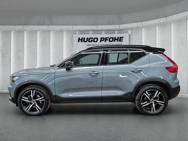 Gebraucht Volvo XC40 R-Design 197 PS (144 kW) 2022 Grau SUV