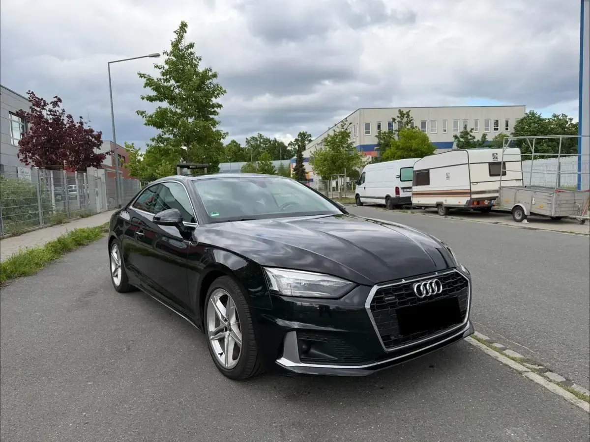 Second-hand Audi A5 Advanced 190 CP (139 kW) 2020 Negru Coupe