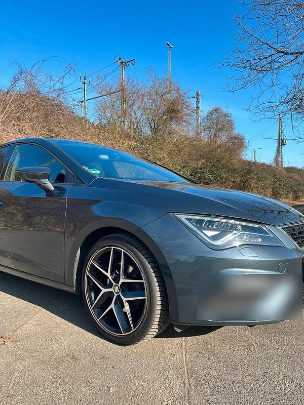 Gebraucht Seat Leon FR 150 PS (110 kW) 2018 Grau Kleinwagen