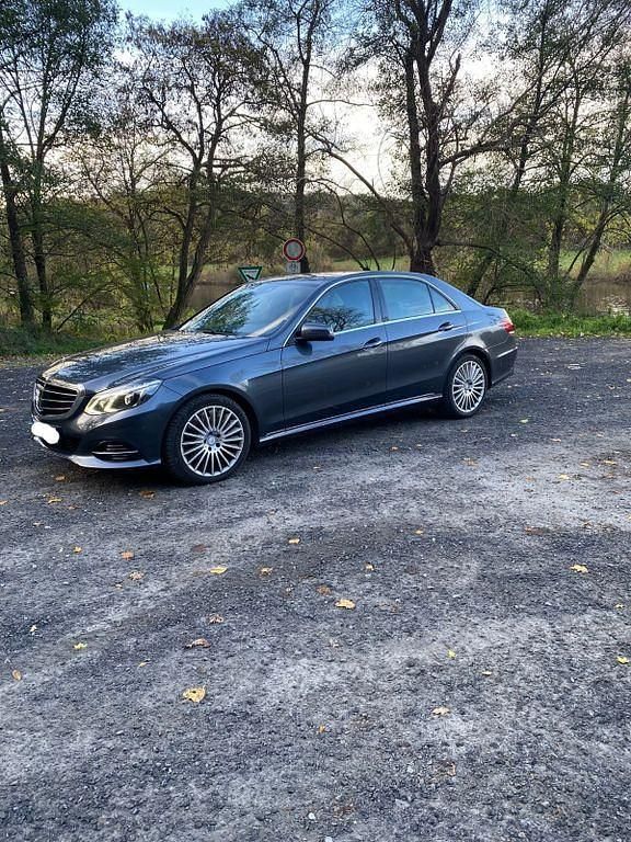 Gebraucht Mercedes E350 258 PS (189 kW) 2014 Grau Limousine