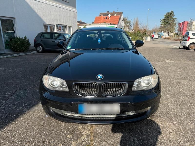 Gebraucht BMW 118 Coupé 143 PS (105 kW) 2011 Schwarz Coupé