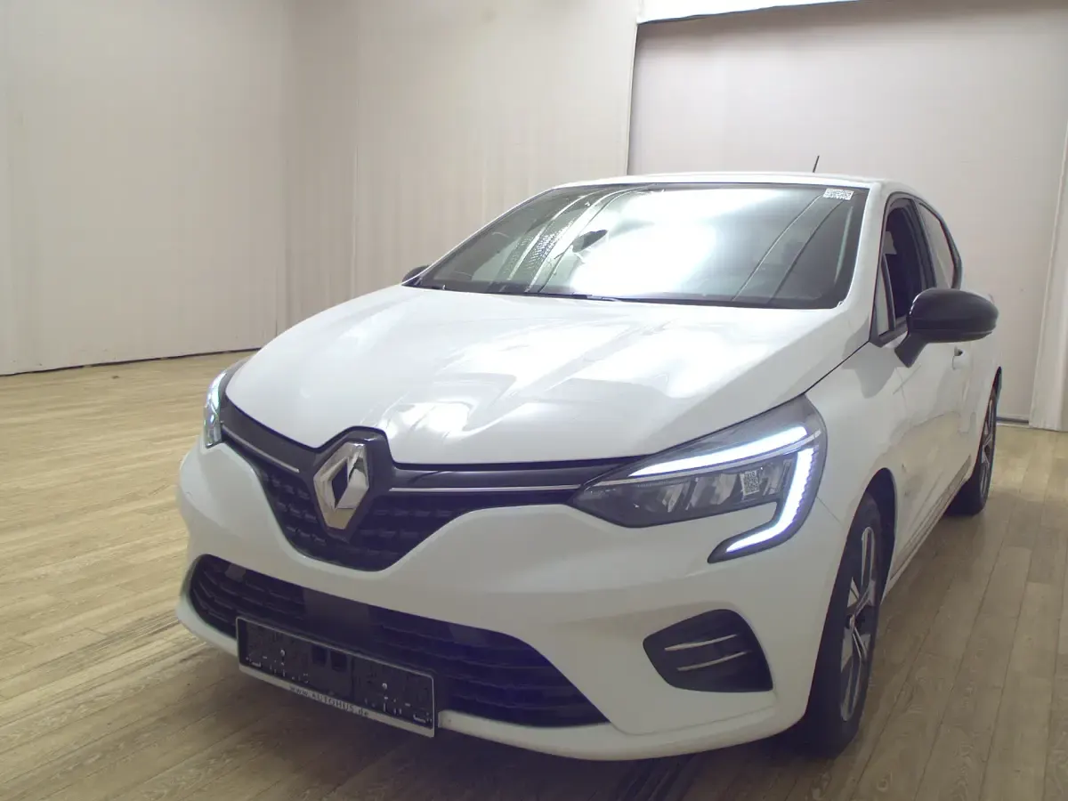 Second-hand Renault Clio V Evolution 91 CP (66 kW) 2022 Alb Berlinǎ