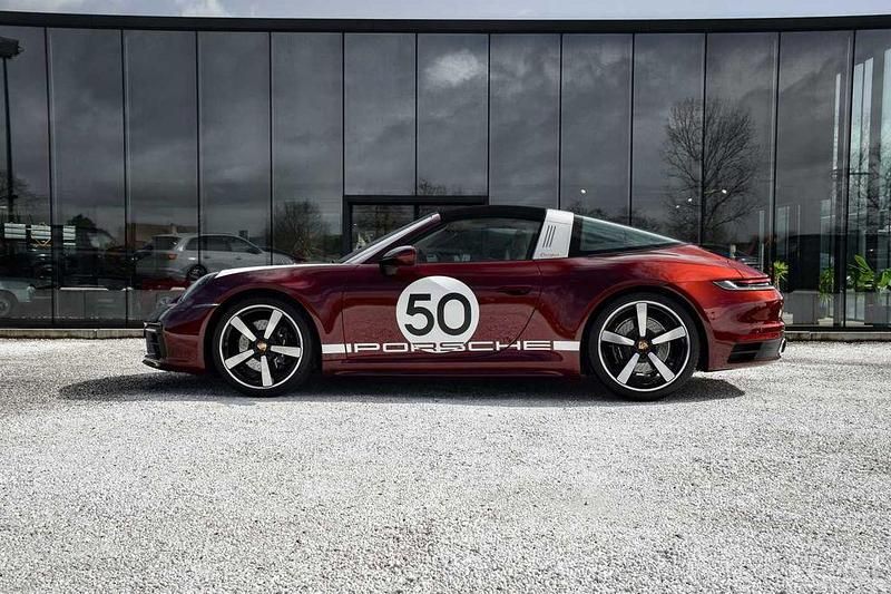 Gebraucht Porsche 992 Edition 450 PS (330 kW) 2023 Rot