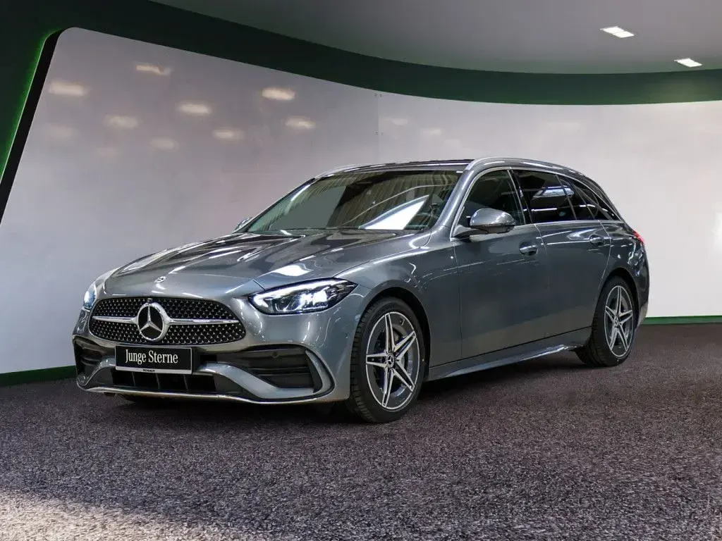 Gebraucht Mercedes C220 AMG 200 PS (147 kW) 2023 Grau / selenitgrau Kombi