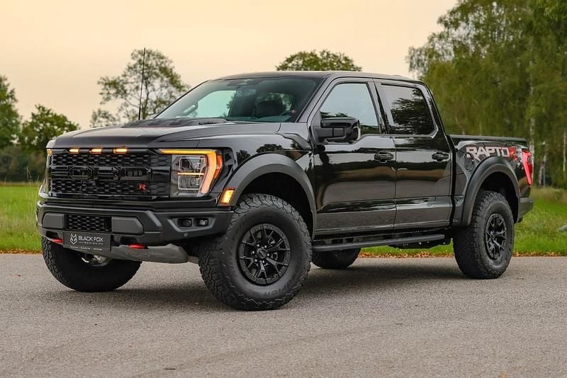 Neu Ford V8 Raptor 700 PS (514 kW) 2026 Agate black metallic SUV