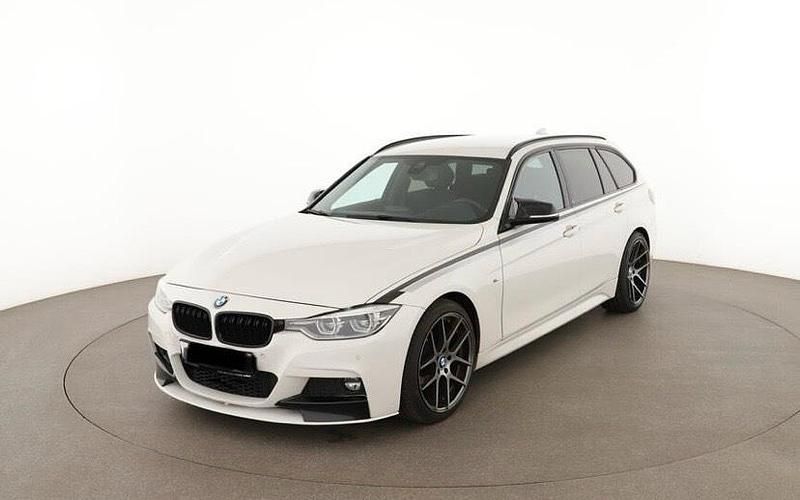 Gebraucht BMW 320 M Sport 184 PS (135 kW) 2015 Weiß Kombi