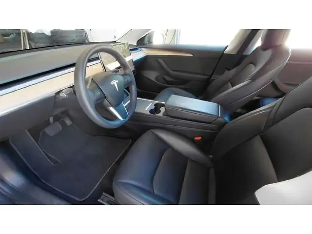 Gebraucht Tesla Model 3 Standard Range Plus 239 kW (325 PS) 2022 Midnightgreyperleffect (metallic) Limousine