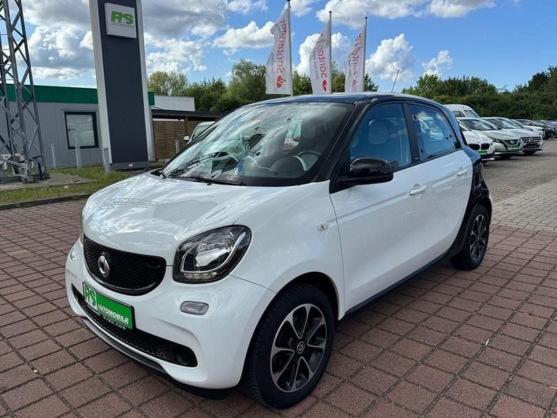 Schwarz Gebraucht 2015 Smart ForFour Passion Kleinwagen | 6.990 € (Superpreis) - Bild 1/4