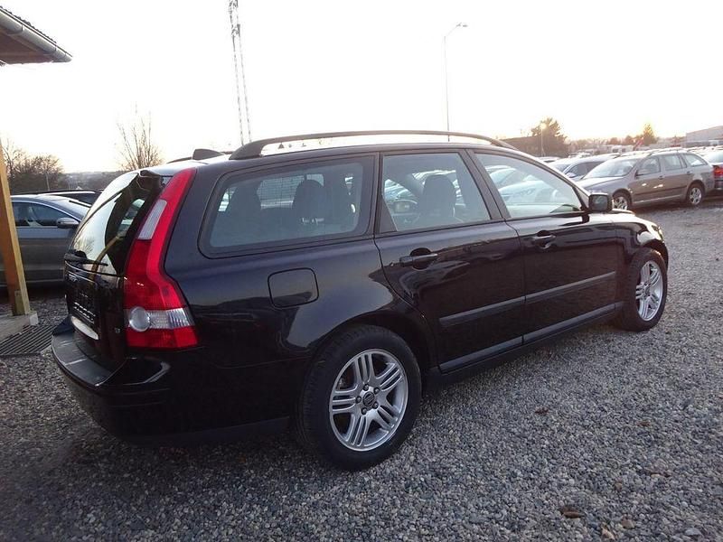 Gebraucht Volvo V50 Kinetic 125 PS (91 kW) 2006 Schwarz Kombi