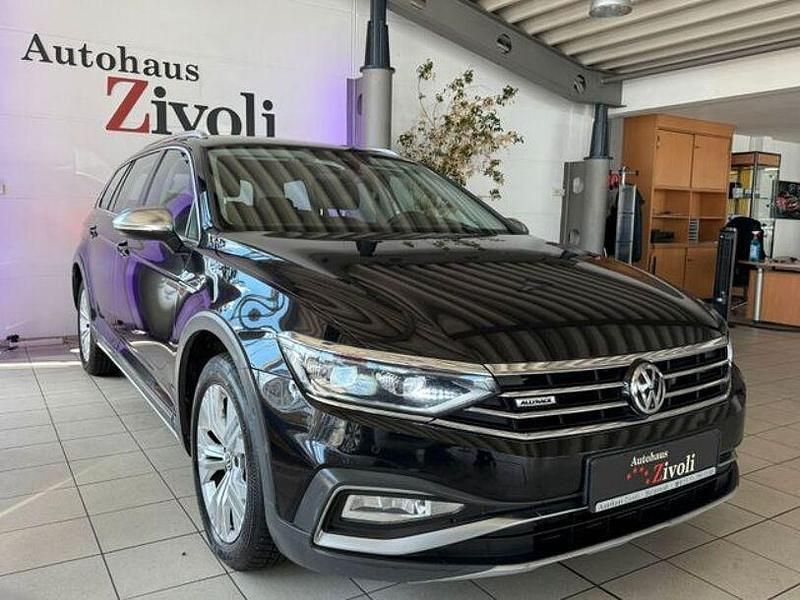 Gebraucht VW Passat Alltrack 239 PS (175 kW) 2020 Schwarz Kombi