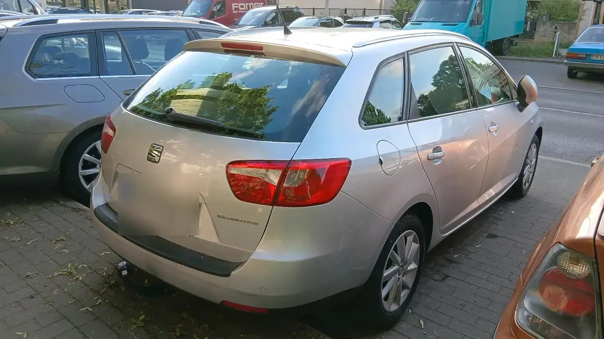 Gebraucht Seat Ibiza 75 PS (55 kW) 2015 Silber Kleinwagen