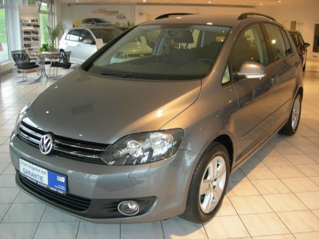 Gebraucht VW Golf Plus Comfortline 105 PS (77 kW) 2010 Andere farbe metallic Van / Kleinbus