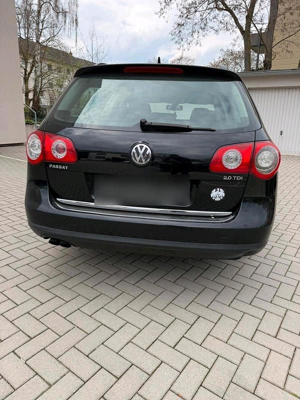 Gebraucht VW Passat 140 PS (102 kW) 2007 Schwarz Kombi