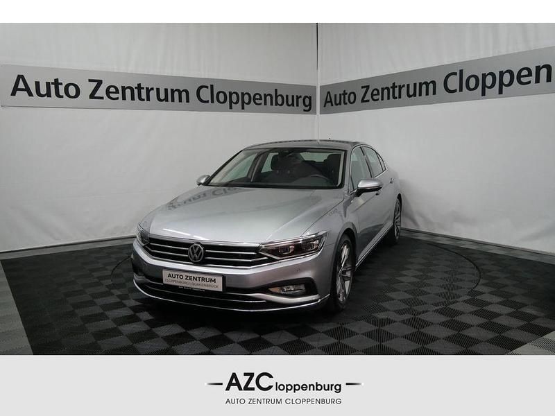 Gebraucht VW Passat Elegance 239 PS (175 kW) 2020 Pyritsilber metallic Limousine