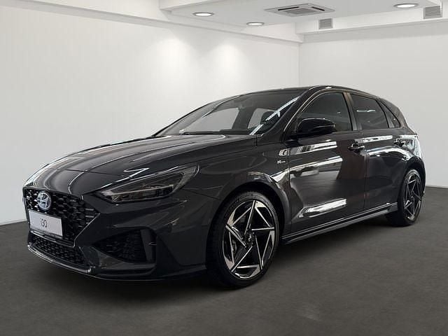 Purple (ecotronic grey / mic) Neu 2025 Hyundai i30 N Line Limousine | 29.990 € (Teuer) - Bild 1/4