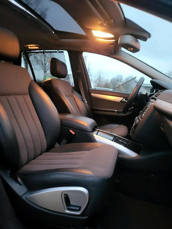 Gebraucht Mercedes R280 225 PS (165 kW) 2008 Schwarz Van / Kleinbus