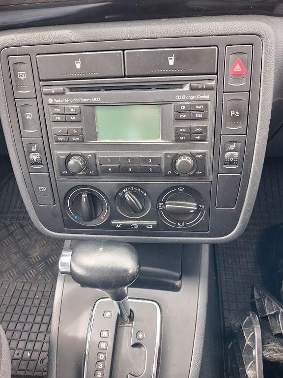 Gebraucht VW Sharan Basis 116 PS (85 kW) 2004 Silber Van / Kleinbus