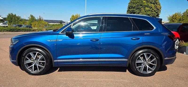 Gebraucht VW Touareg Elegance 286 PS (210 kW) 2018 Blau SUV