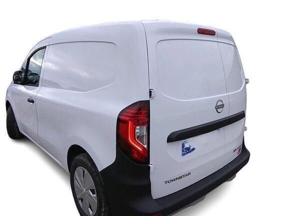 Gebraucht Nissan Townstar 89 kW (122 PS) 2023 Mineralweiß Van / Kleinbus
