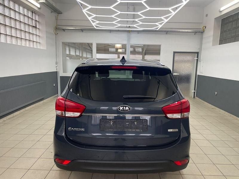 Gebraucht Kia Carens DREAM-TEAM Edition 135 PS (99 kW) 2015 Blau Van / Kleinbus
