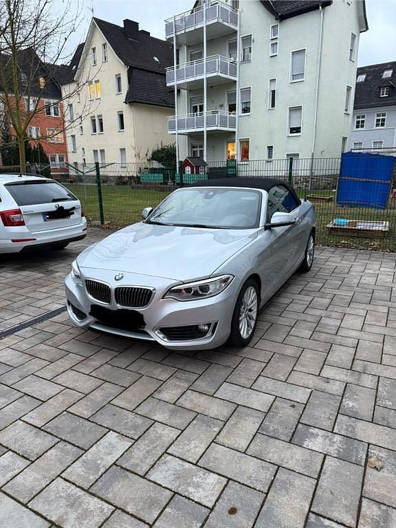 Gebraucht BMW 220 Luxury Line 190 PS (139 kW) 2015 Silber Cabrio