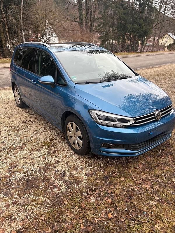 Gebraucht VW Touran Join 150 PS (110 kW) 2018 Blau Van / Kleinbus
