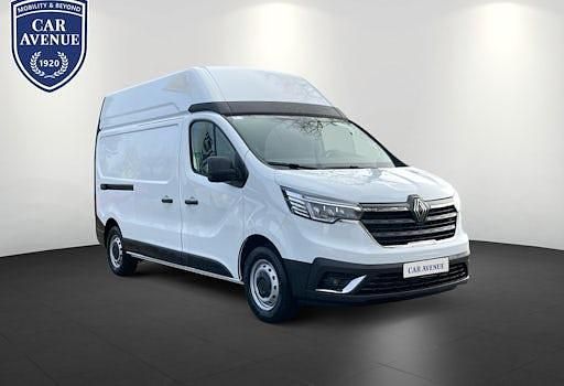 Neu Renault Trafic Komfort 150 PS (110 kW) 2025 Weiß Van / Kleinbus