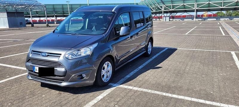 Grau Gebraucht 2016 Ford Tourneo Titanium Van / Kleinbus | 11.500 € (Superpreis) - Bild 1/4