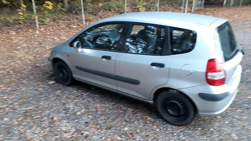 Gebraucht Honda Jazz ES 83 PS (61 kW) 2002 Silber Kleinwagen