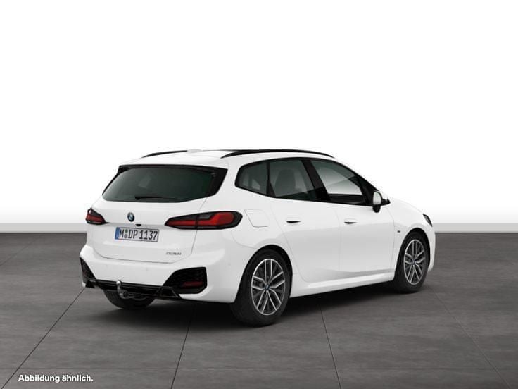 Gebraucht BMW 220 M Sport 156 PS (114 kW) 2025 Alpinweiss