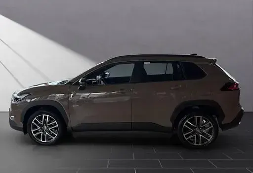Neu Toyota Corolla Cross Team 180 PS (132 kW) 2026 Beige SUV