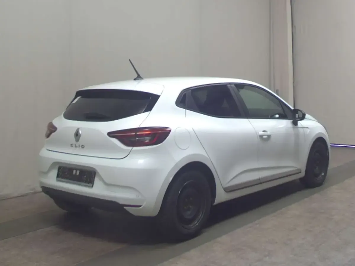 Gebraucht Renault Clio 101 PS (74 kW) 2022 Weiß Kleinwagen