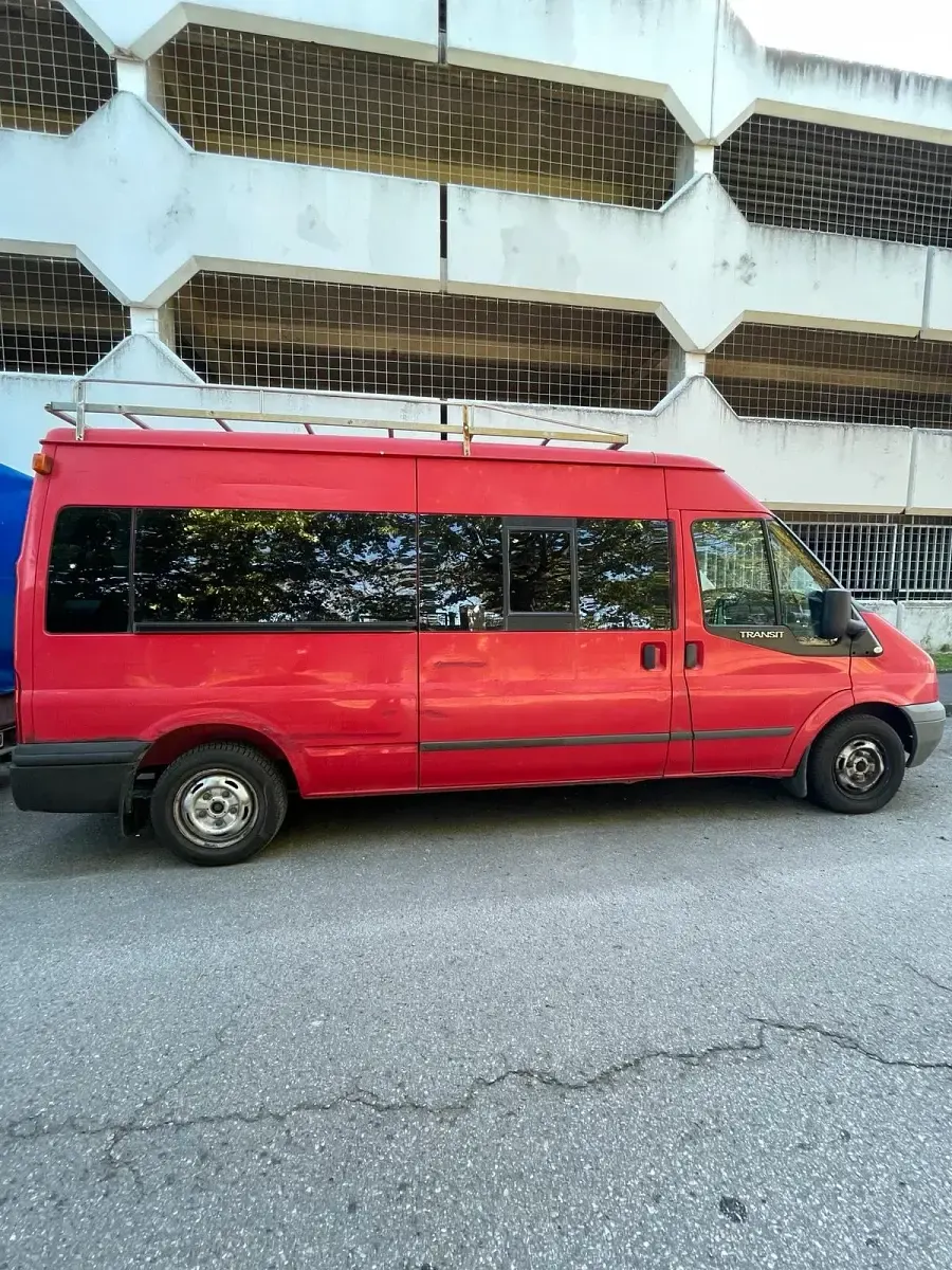 Usata Ford Transit 2010 Rosso Monovolume