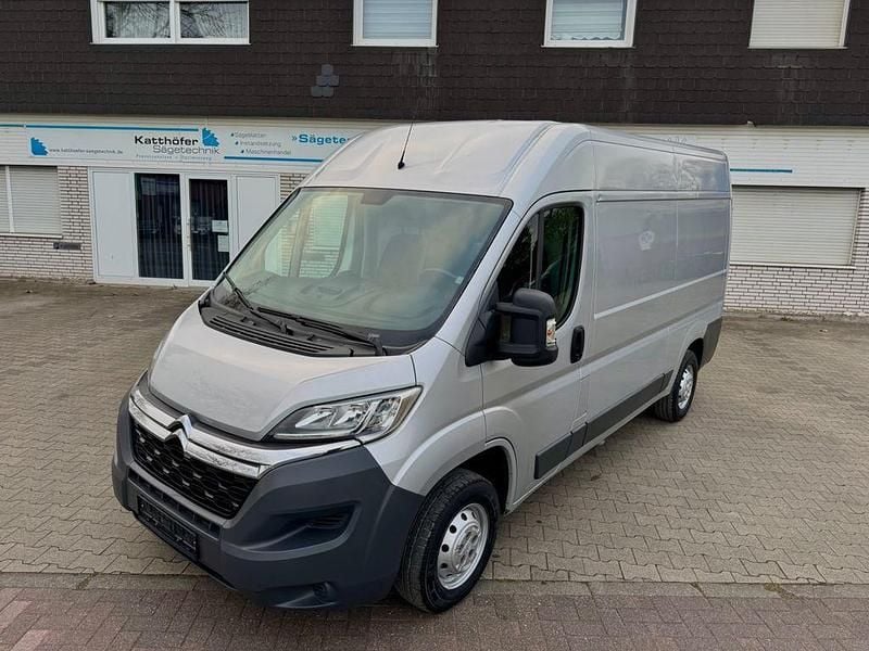 Gebraucht Citroën Jumper 131 PS (96 kW) 2016 Silber Van / Kleinbus
