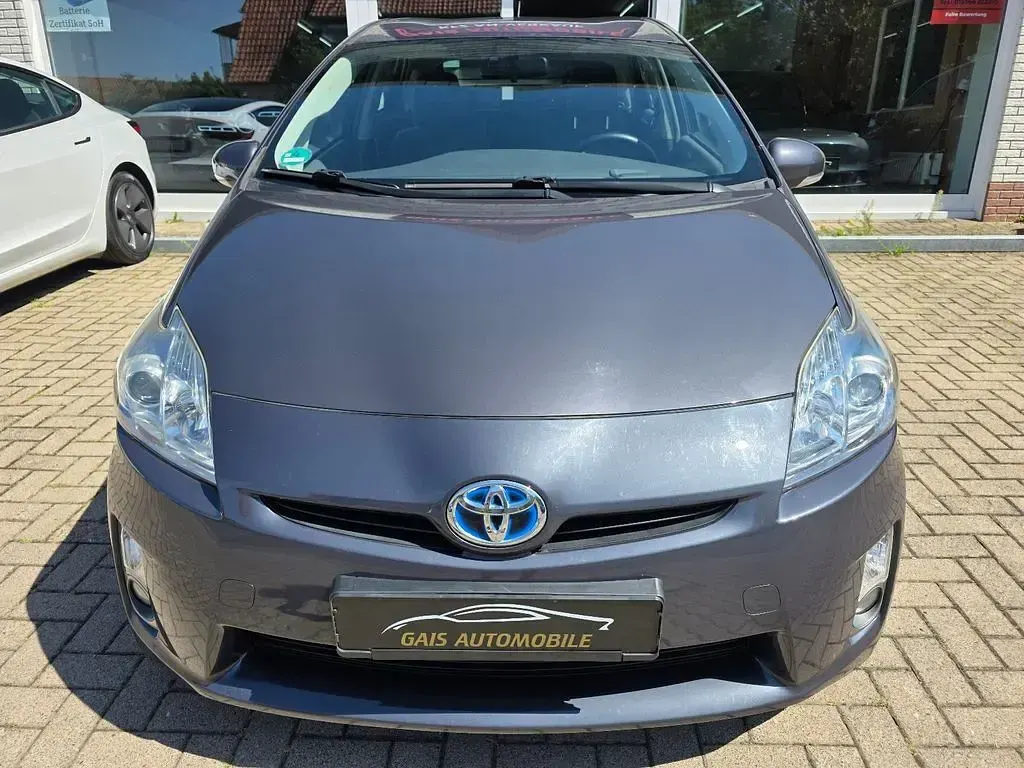 Gebraucht Toyota Prius 136 PS (100 kW) 2015 Grau Limousine
