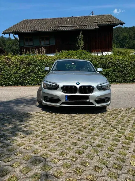 Gebraucht BMW 116 Efficient Dynamics 116 PS (85 kW) 2016 Grau Kleinwagen
