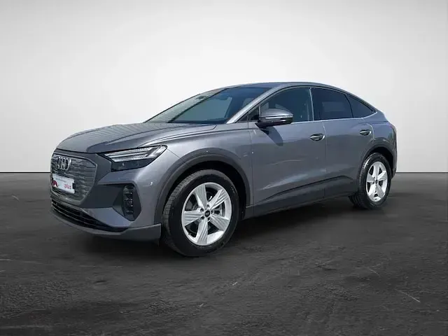 Gebraucht Audi Q4 Sportback e-tron Ambiente 210 kW (286 PS) 2025 Taifungrau metallic SUV