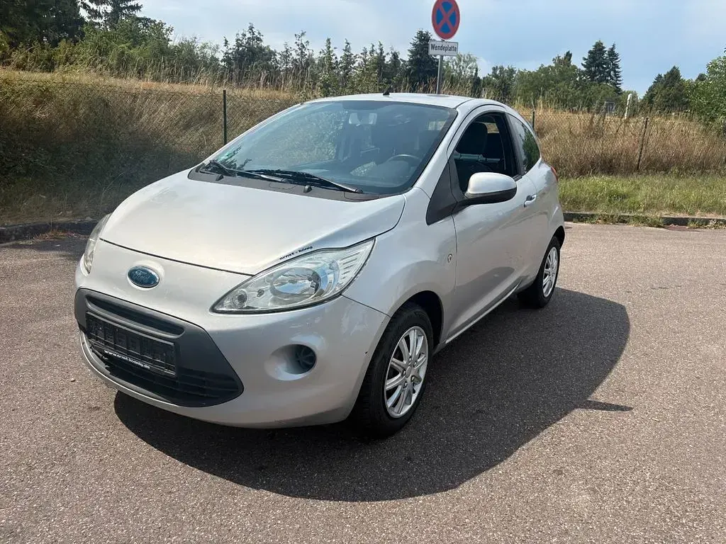 Gebraucht Ford Ka Trend 69 PS (50 kW) 2009 Silber Kleinwagen