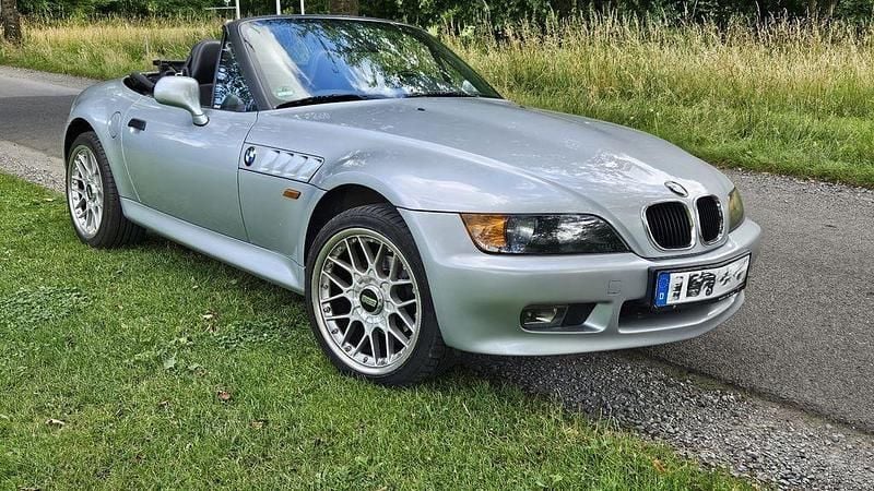 Gebraucht BMW Z3 116 PS (85 kW) 1997 Silber Cabrio