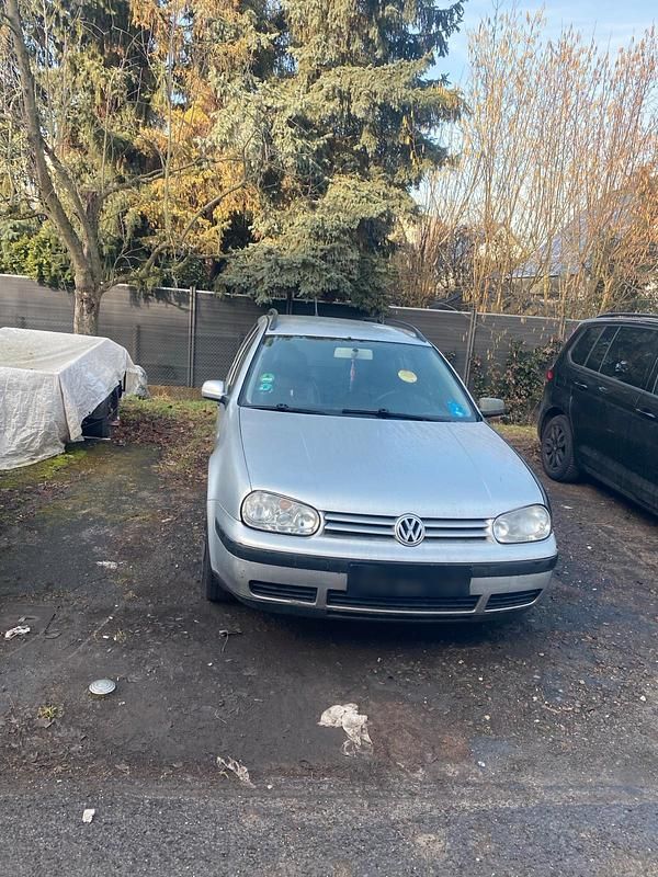 Gebraucht VW Golf IV 101 PS (74 kW) 2004 Kombi