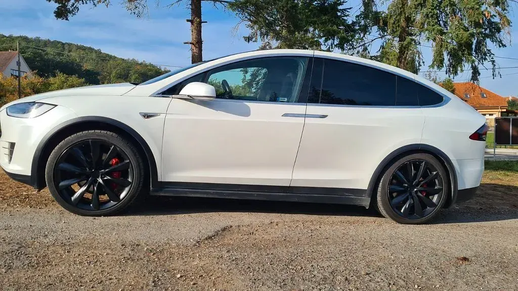 Gebraucht Tesla Model X 567 kW (772 PS) 2016 Weiß SUV