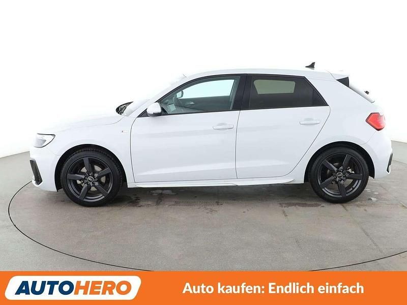 Gebraucht Audi A1 S-Line 116 PS (85 kW) 2024 Gletscherweiss SUV