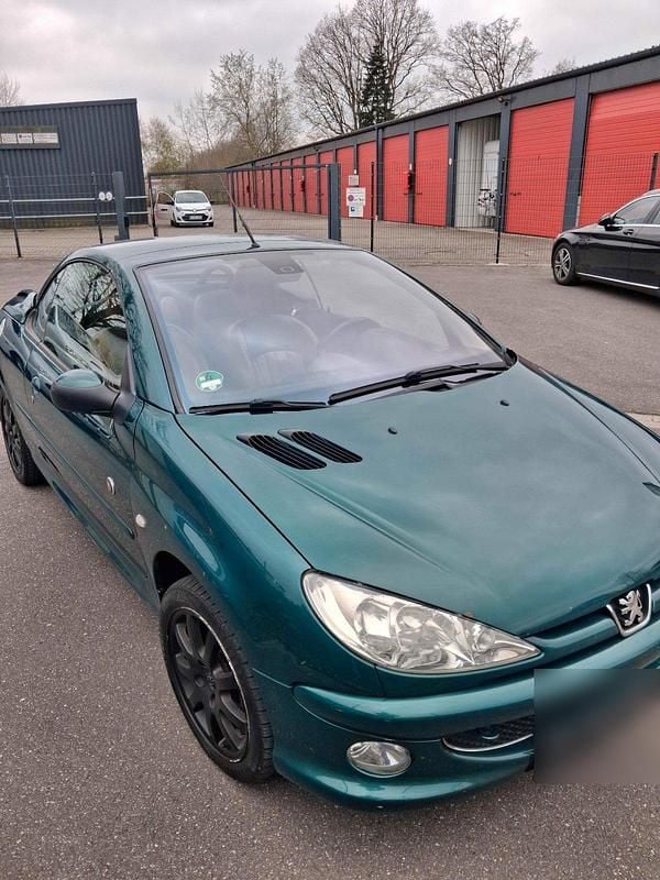 Gebraucht Peugeot 206 CC 136 PS (100 kW) 2004 Grün Cabrio