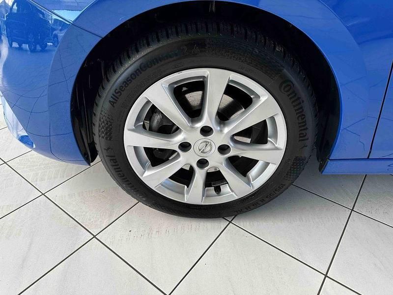 Gebraucht Opel Corsa 101 PS (74 kW) 2022 Blau Kleinwagen