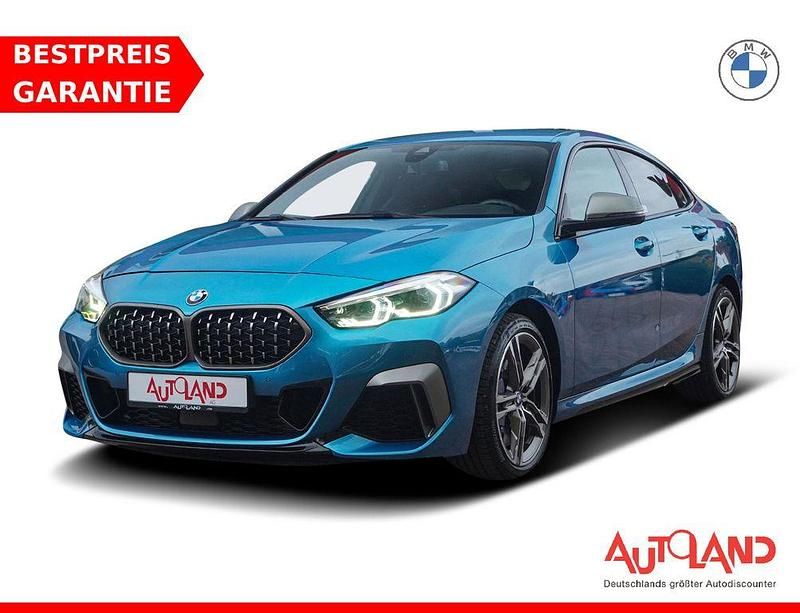 Snapper rocks blue (m) (metallic) Gebraucht 2020 BMW M235 M Sport Limousine | 32.950 € (Fairer Preis) - Bild 1/4